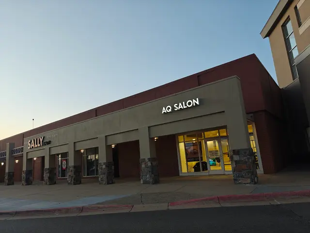 AQ Salon — customer photo 2
