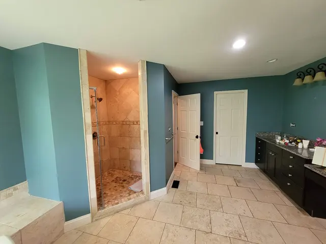 Gateway Custom Painting LLC — photo from the business 8