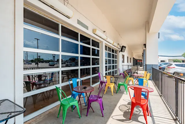 Eddie's Tavern & Social - Bossier City — photo from the business 12