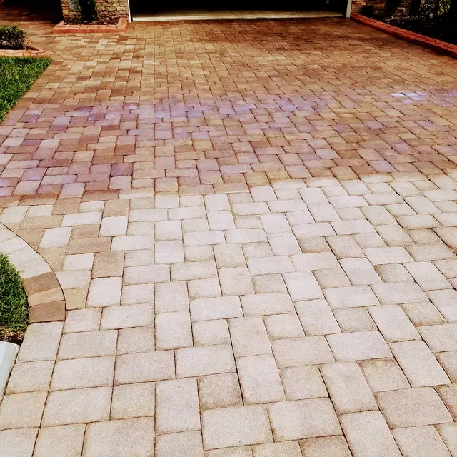 Clean & Glossy Pro Cleaning Services — photo from the business 4