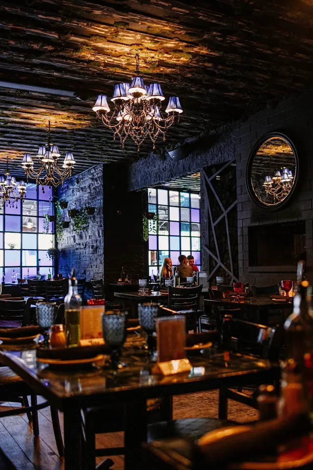 Red Bottle Bar & Cocktail Lounge — photo from the business 9