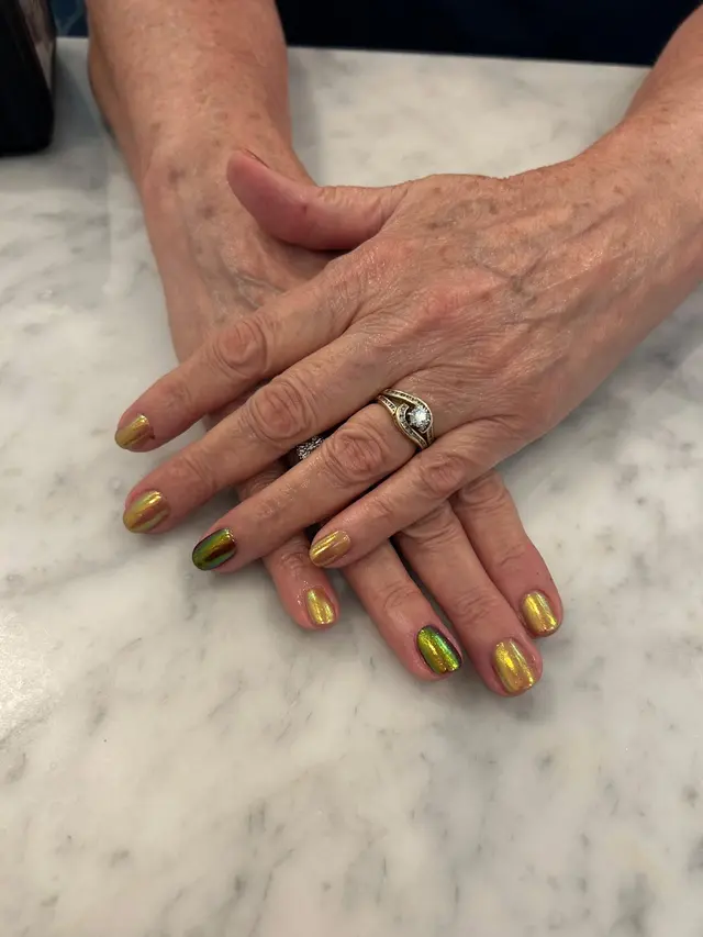 greentoes North Nail Salon, Massage and Day Spa — photo from the business 9