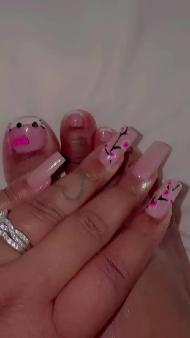 Gloss & Glow Luxury Nail Spa — customer photo 12