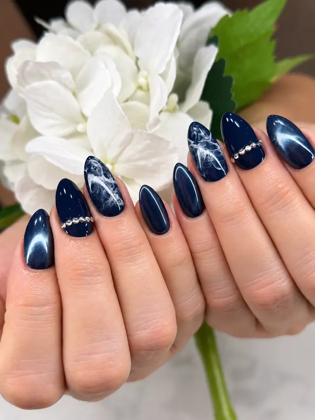 Luna Nails Studio in LuxSpace — photo from the business 8