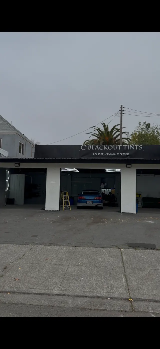 Blackout Tint — photo from the business 2