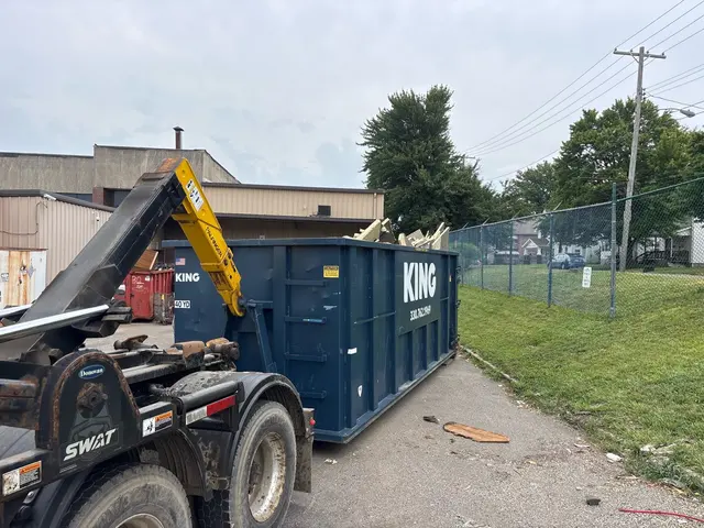 King Dumpsters Parma — photo from the business 1