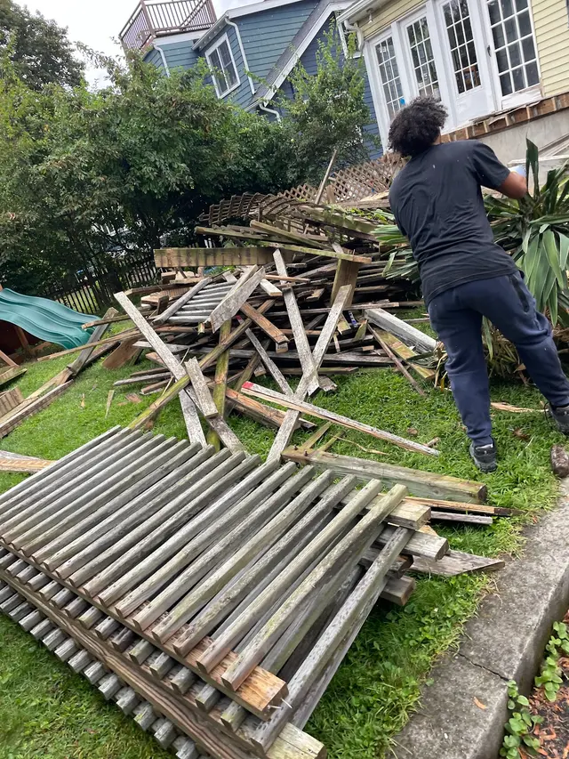 Emergency cleanup crew — photo from the business 10