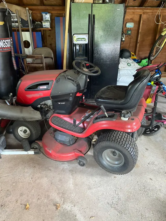 Emergency cleanup crew — photo from the business 7