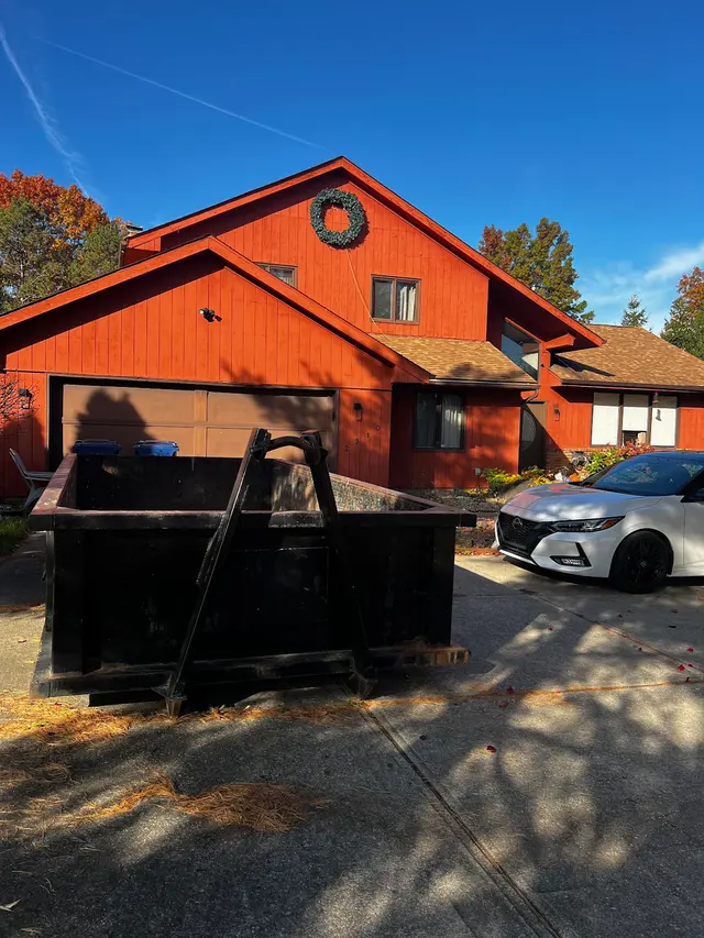 Tazmanian Dumpsters LLC — photo from the business 9