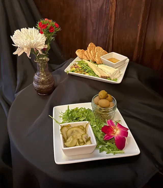 Quintana's Speakeasy — photo from the business 11