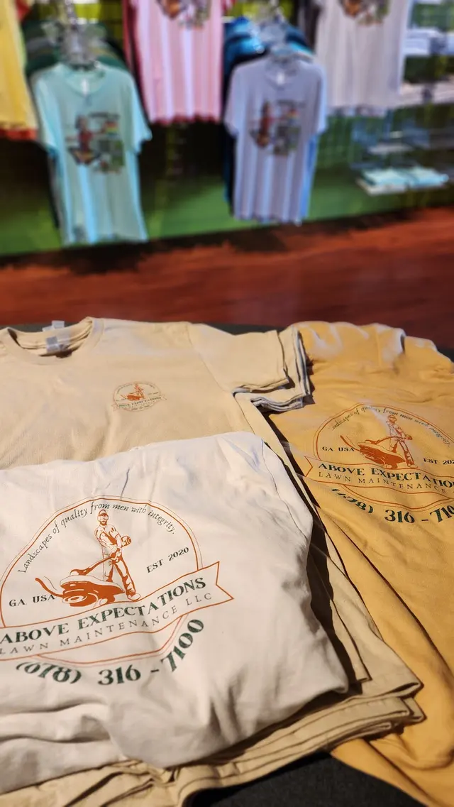Big Frog Custom T-Shirts & More — photo from the business 9