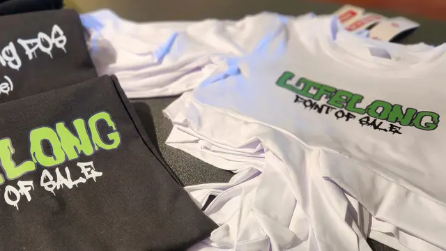 Big Frog Custom T-Shirts & More — photo from the business 7