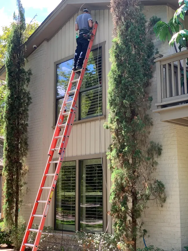 Mr. Electric of Dallas — photo from the business 12