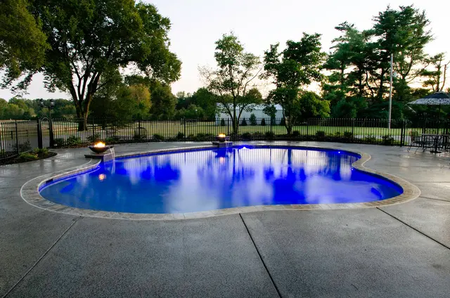 Memphis Pool — photo from the business 9