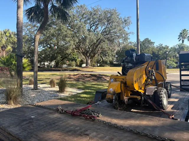 Red Oak Tree Service LLC — photo from the business 9