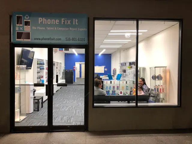 Phonefixit — photo from the business 4