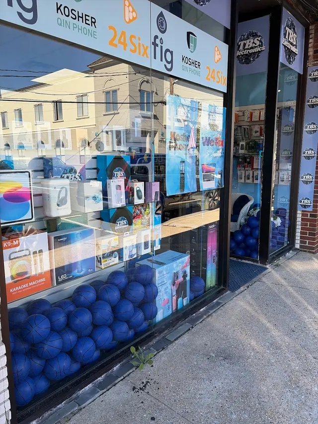Five Towns Phone Repairs — photo from the business 3