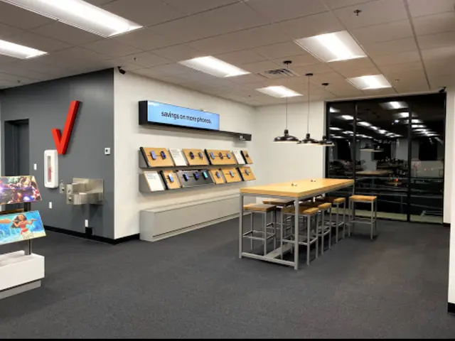 Verizon — customer photo 12