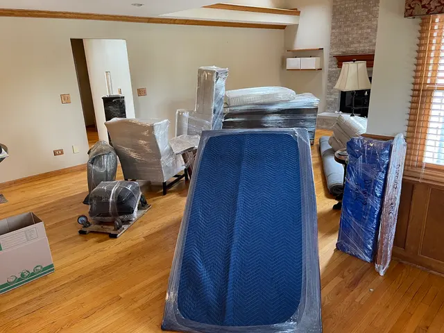 AM & PM Moving LLC — photo from the business 9