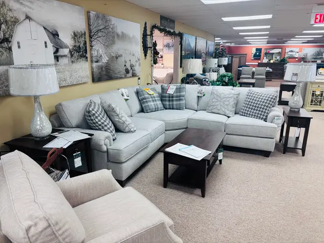 Rudolph's Furniture — customer photo 3