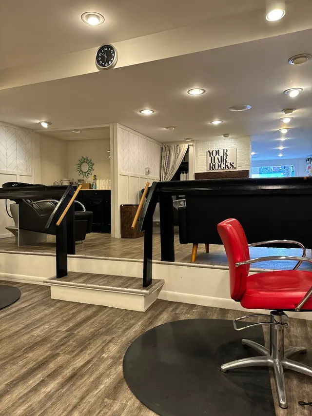 MaxCharles Hair Studio — customer photo 11