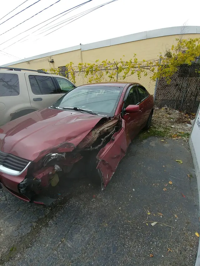Earl's Collision Center & Auto Body Repair — customer photo 9