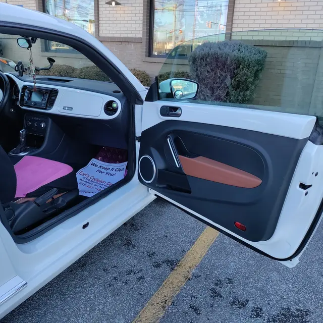 Earl's Collision Center & Auto Body Repair — customer photo 12
