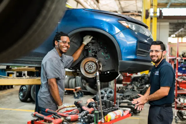 Caliber Collision — photo from the business 7