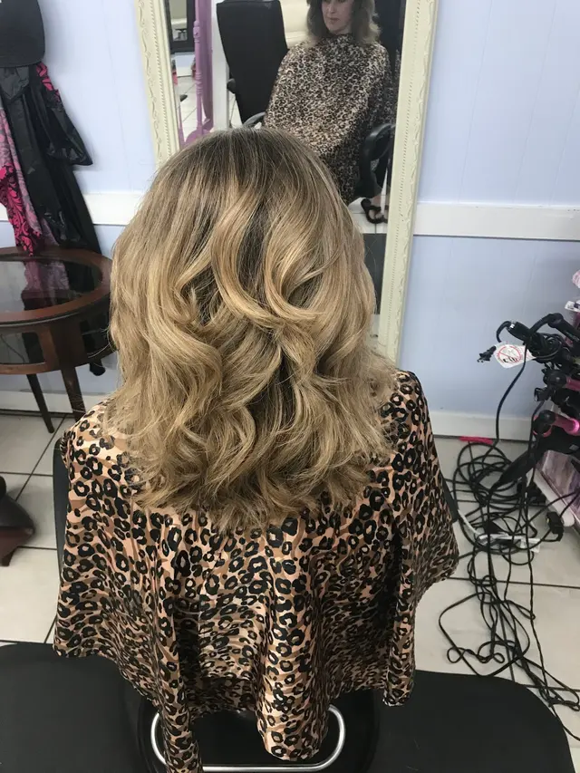 Top Knot Salon — customer photo 2