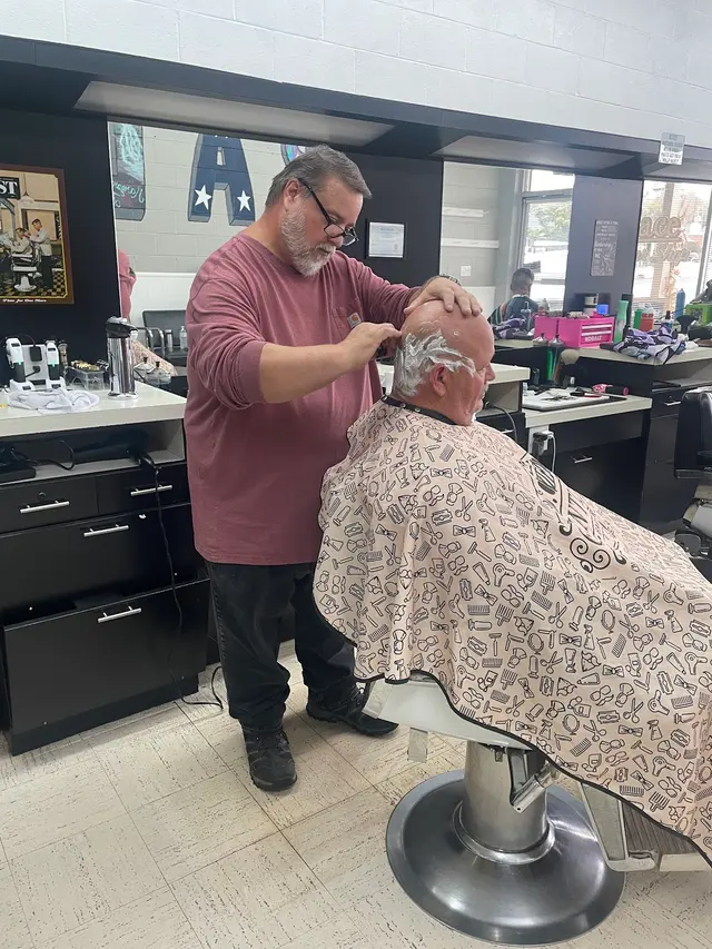 Palace Barber Shop — customer photo 6