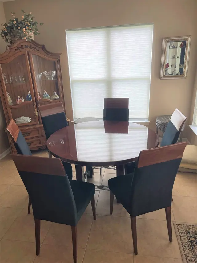 Calibrie Lowcountry Estate Sales — photo from the business 9