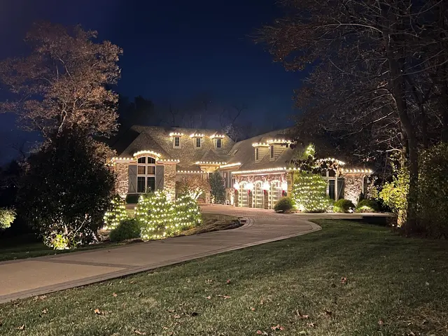 Wade's Reliable Lawncare — photo from the business 2