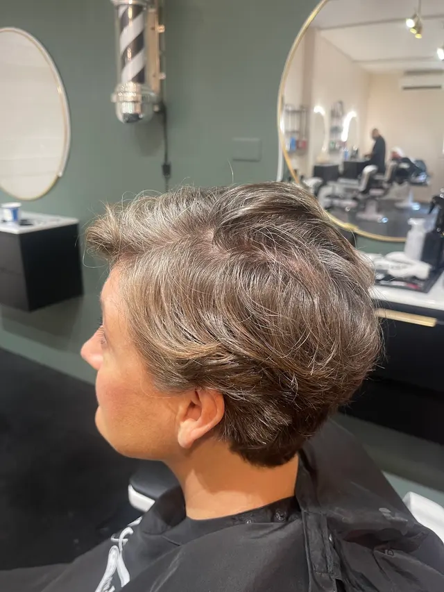 Shavery Barbershop — photo from the business 7
