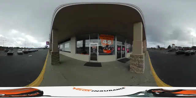 Freeway Insurance — customer photo 9