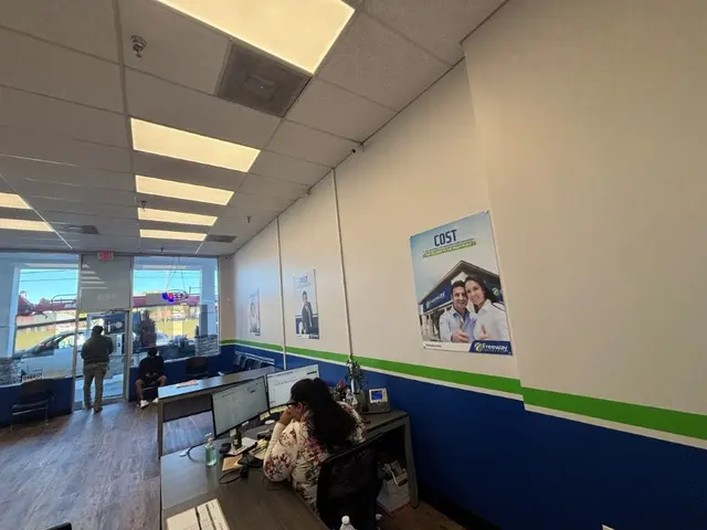 Freeway Insurance — photo from the business 12