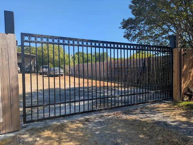 Custom Fence & Pergola LLC — customer photo 11