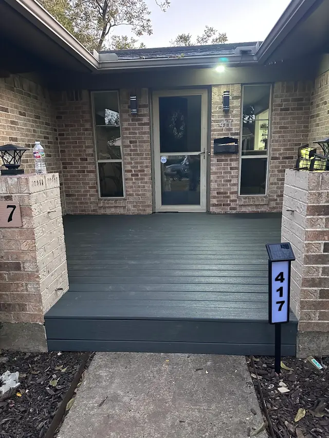 Decks Fence Wood Contractors — photo from the business 9
