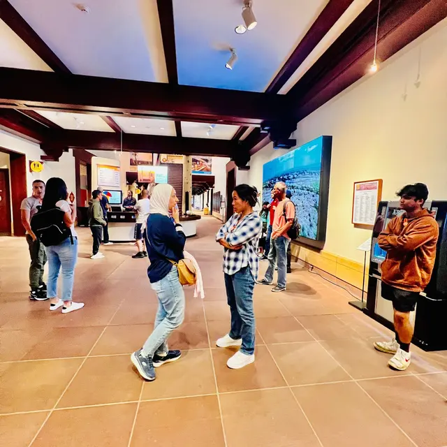 Antares Indianapolis English School — photo from the business 9
