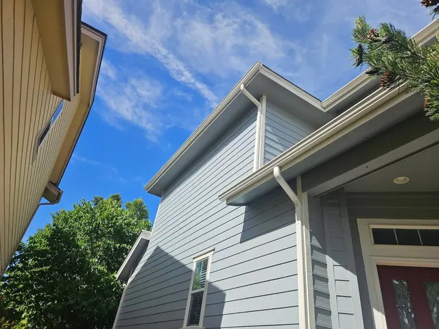 Top Notch Gutter Services — photo from the business 3