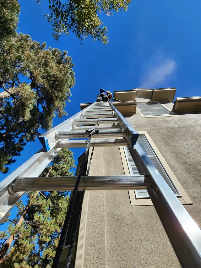 Top Notch Gutter Services — photo from the business 11