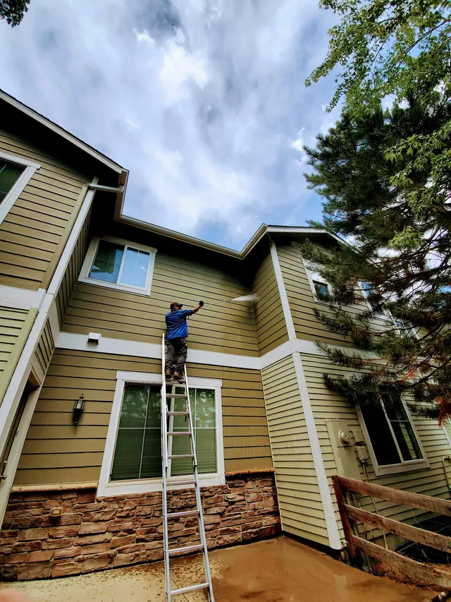 Top Notch Gutter Services — photo from the business 12