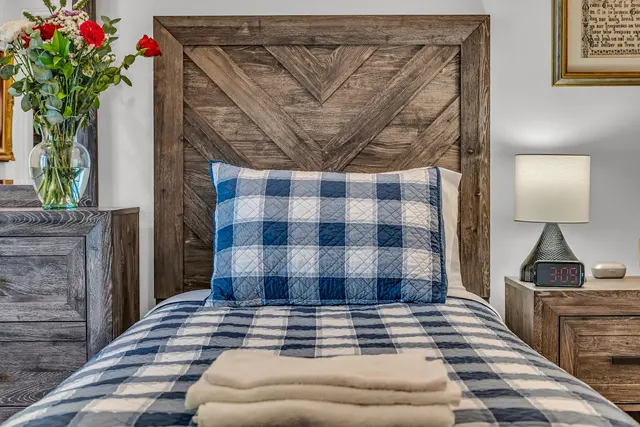 Heritage Oaks Assisted Living — photo from the business 10