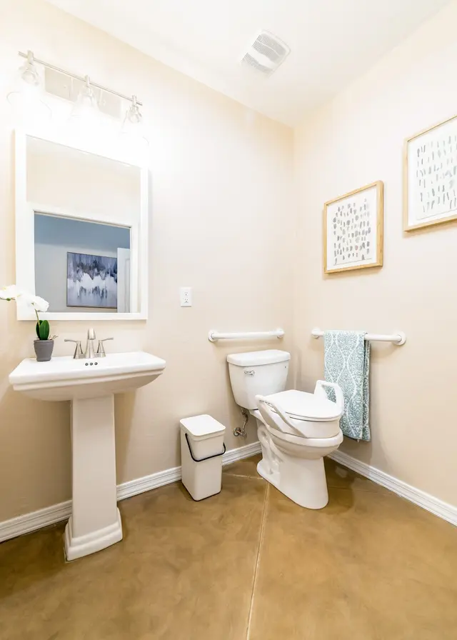 Desert Gardens Assisted Living and Memory Care At Hacienda — photo from the business 4