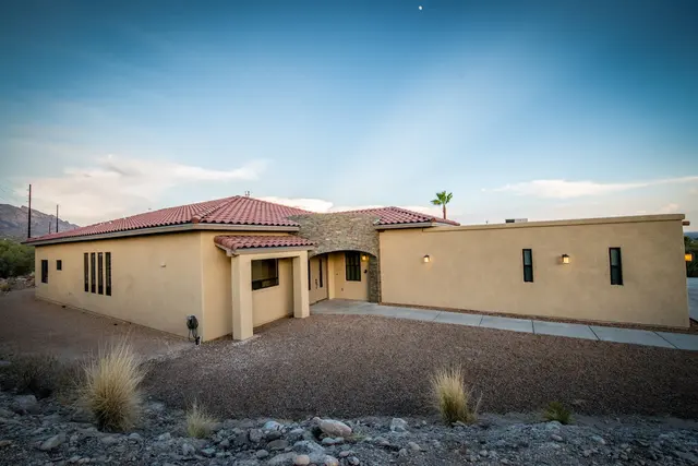 Hacienda De Luna Assisted Living — photo from the business 1