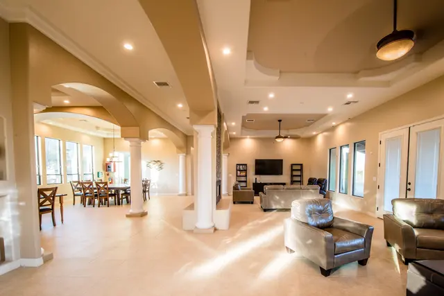Hacienda De Luna Assisted Living — photo from the business 2