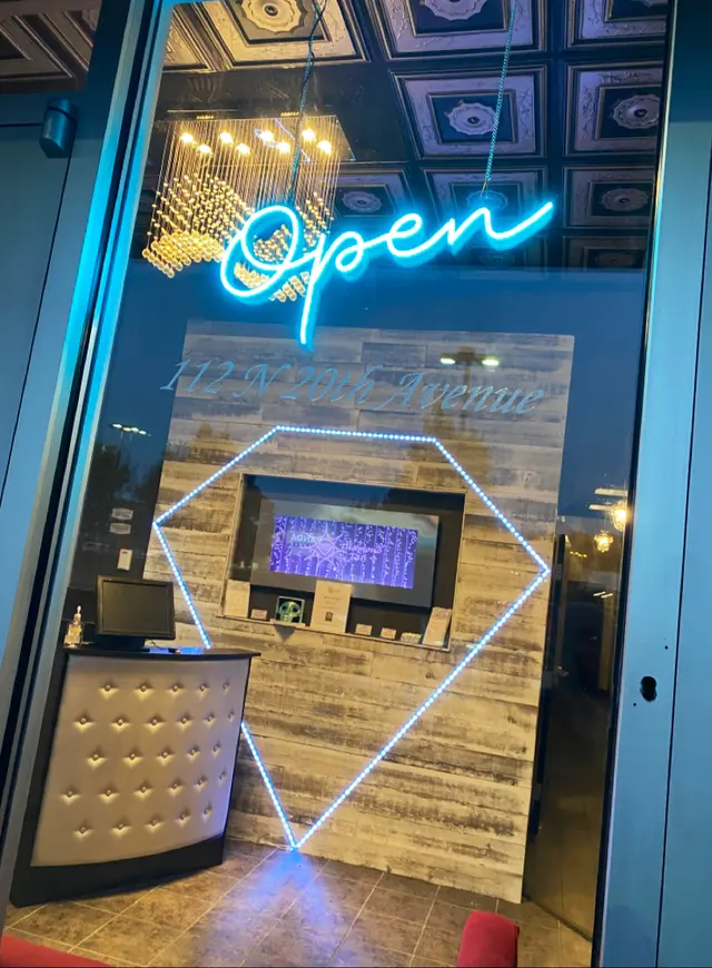 Diamond Tan Salon and Spa — photo from the business 1