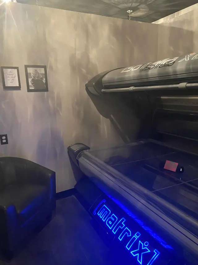 Diamond Tan Salon and Spa — photo from the business 8