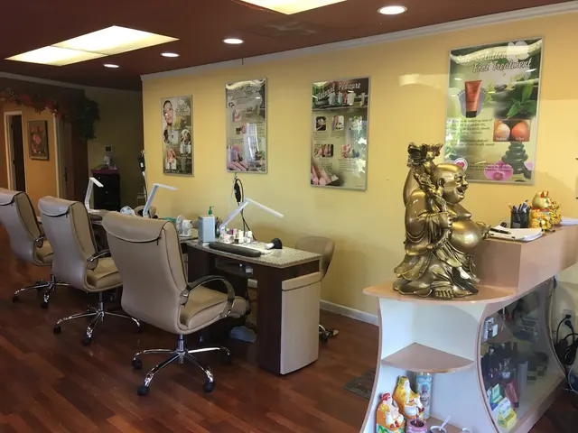 Pacific Nails — photo from the business 1