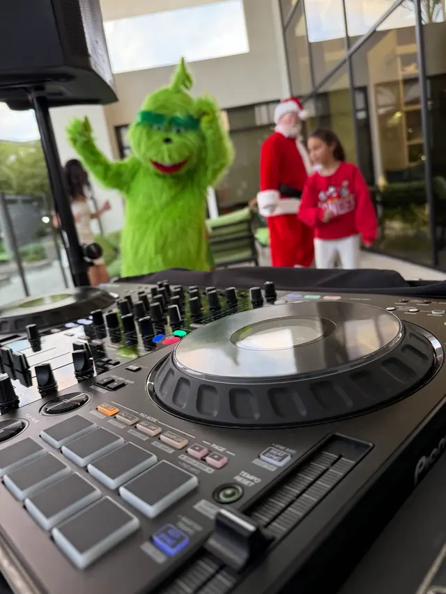 Las Vegas Mobile DJs — customer photo 10