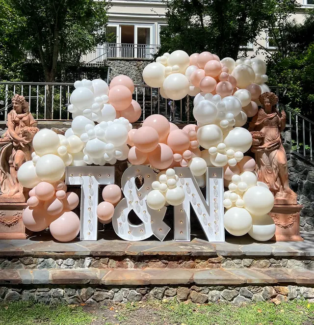 Fun and Confetti — photo from the business 4
